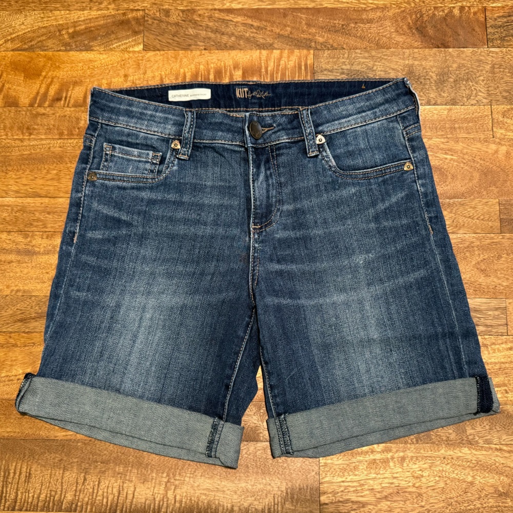 Kut From The Kloth Catherine Mid Rise Boyfriend Short 2